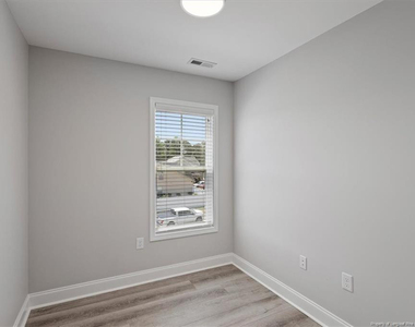 134 Huzzas Circle - Photo Thumbnail 21