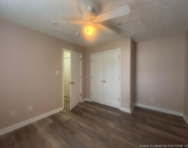 380 Bubble Creek Court - Photo Thumbnail 10
