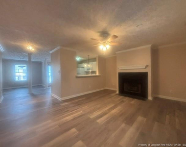 380 Bubble Creek Court - Photo Thumbnail 5