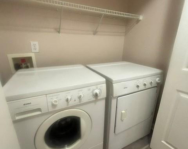 380 Bubble Creek Court - Photo Thumbnail 8