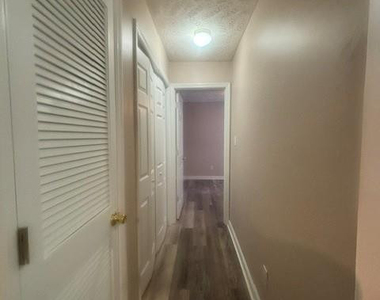 380 Bubble Creek Court - Photo Thumbnail 7