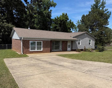 5247 Mawood Street - Photo Thumbnail 4