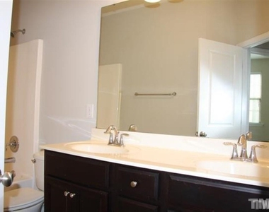 1536 Alemany Street - Photo Thumbnail 25