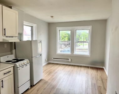 611 W Norris Street - Photo Thumbnail 2