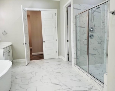 1717 Banks View Drive - Photo Thumbnail 21
