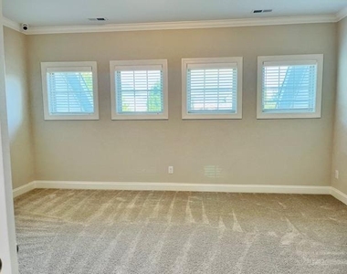 1717 Banks View Drive - Photo Thumbnail 28