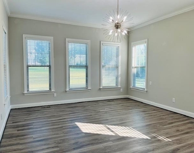 1717 Banks View Drive - Photo Thumbnail 4