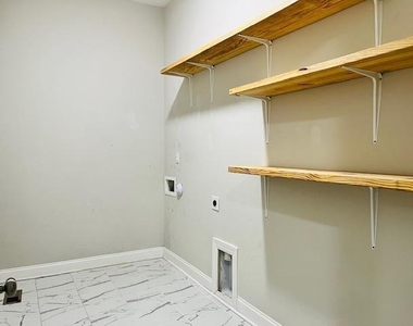 1717 Banks View Drive - Photo Thumbnail 16