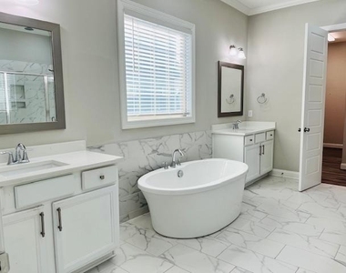 1717 Banks View Drive - Photo Thumbnail 19