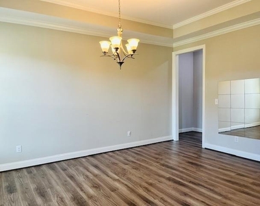 1717 Banks View Drive - Photo Thumbnail 6