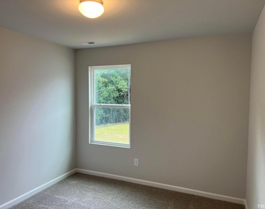 179 Maple Tree Lane - Photo Thumbnail 15