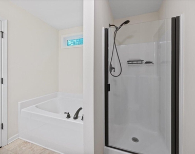 139 Smart Court - Photo Thumbnail 16
