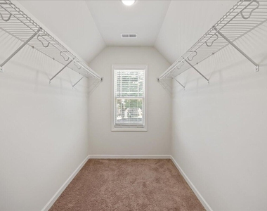 139 Smart Court - Photo Thumbnail 13