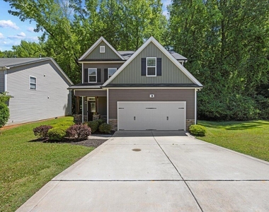 139 Smart Court - Photo Thumbnail 1