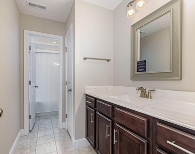 373 Neuse Landing Drive - Photo Thumbnail 27