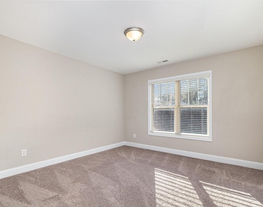 373 Neuse Landing Drive - Photo Thumbnail 26