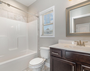 373 Neuse Landing Drive - Photo Thumbnail 24