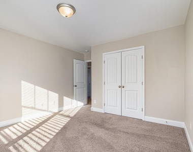 373 Neuse Landing Drive - Photo Thumbnail 25
