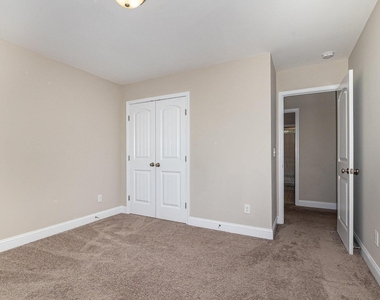 373 Neuse Landing Drive - Photo Thumbnail 23