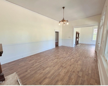 114 Forest Avenue - Photo Thumbnail 3