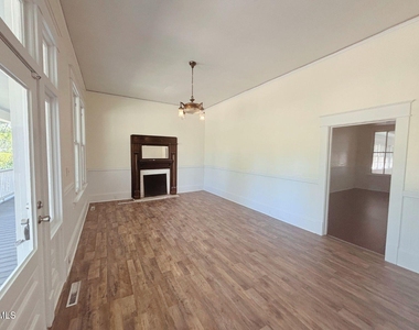 114 Forest Avenue - Photo Thumbnail 1
