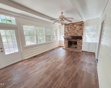 114 Forest Avenue - Photo Thumbnail 22