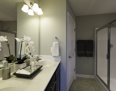 48 Hawkstone Drive - Photo Thumbnail 14