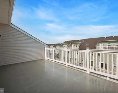 7 Kusy Terrace - Photo Thumbnail 20