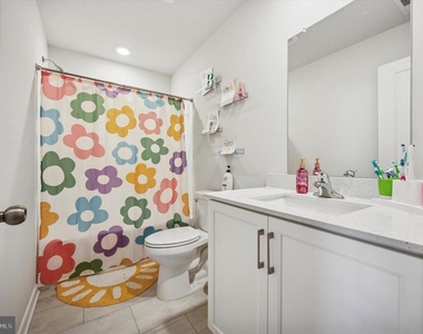 7 Kusy Terrace - Photo Thumbnail 17