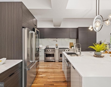 354 Winding Way - Photo Thumbnail 9