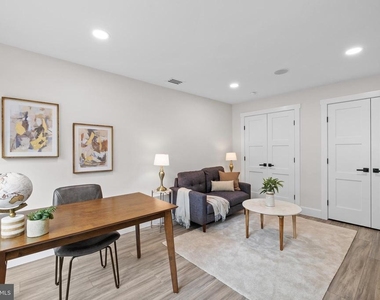 354 Winding Way - Photo Thumbnail 85