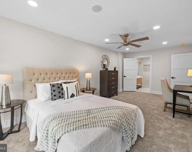 354 Winding Way - Photo Thumbnail 51