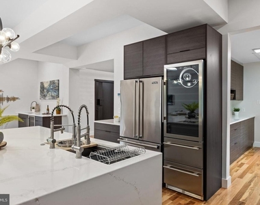 354 Winding Way - Photo Thumbnail 8