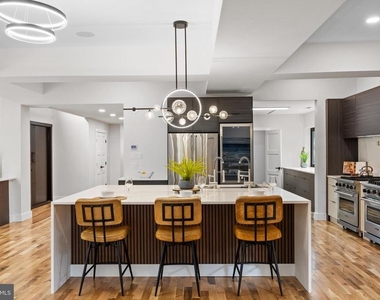 354 Winding Way - Photo Thumbnail 2