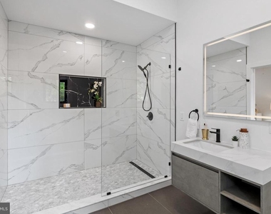354 Winding Way - Photo Thumbnail 68