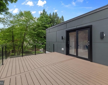 354 Winding Way - Photo Thumbnail 45