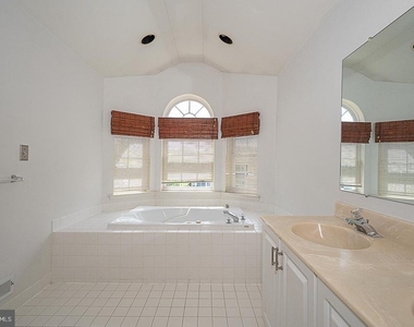 757 Whitetail Circle - Photo Thumbnail 18