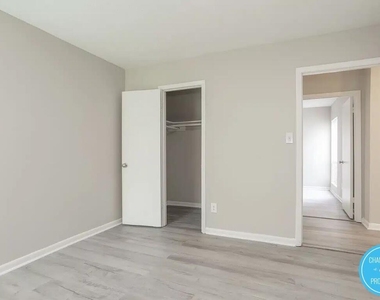 120 Rectory Street - Photo Thumbnail 15