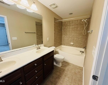 705 Keystone Park Drive - Photo Thumbnail 11