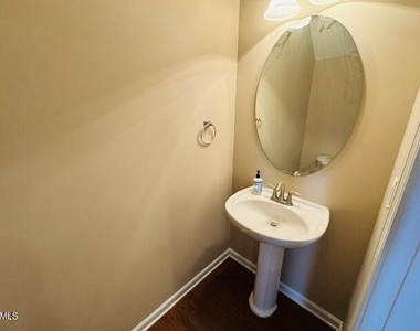 705 Keystone Park Drive - Photo Thumbnail 19