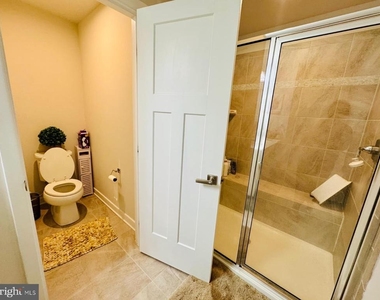 252 Chase Drive - Photo Thumbnail 34