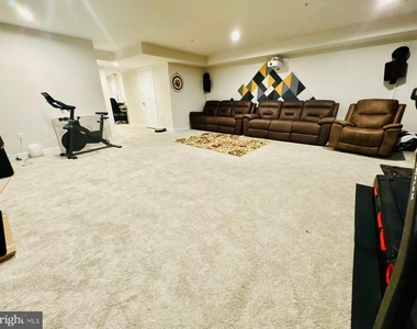 252 Chase Drive - Photo Thumbnail 31