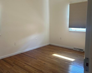 337 Highland Avenue - Photo Thumbnail 13