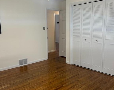 337 Highland Avenue - Photo Thumbnail 17