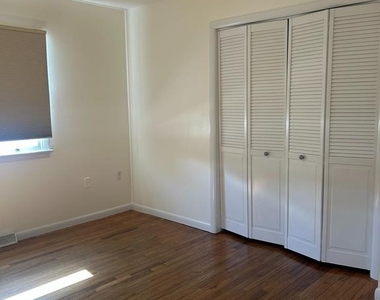337 Highland Avenue - Photo Thumbnail 18