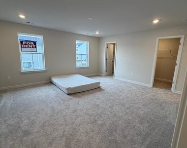 612 Brass Ln - Photo Thumbnail 16