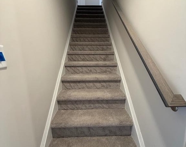 612 Brass Ln - Photo Thumbnail 4