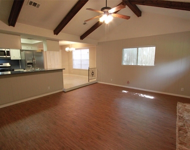 6606 Betty Cook Dr - Photo Thumbnail 3