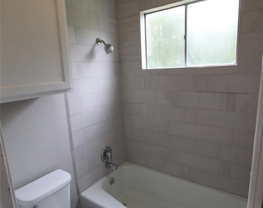 6606 Betty Cook Dr - Photo Thumbnail 19