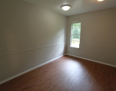 6606 Betty Cook Dr - Photo Thumbnail 25
